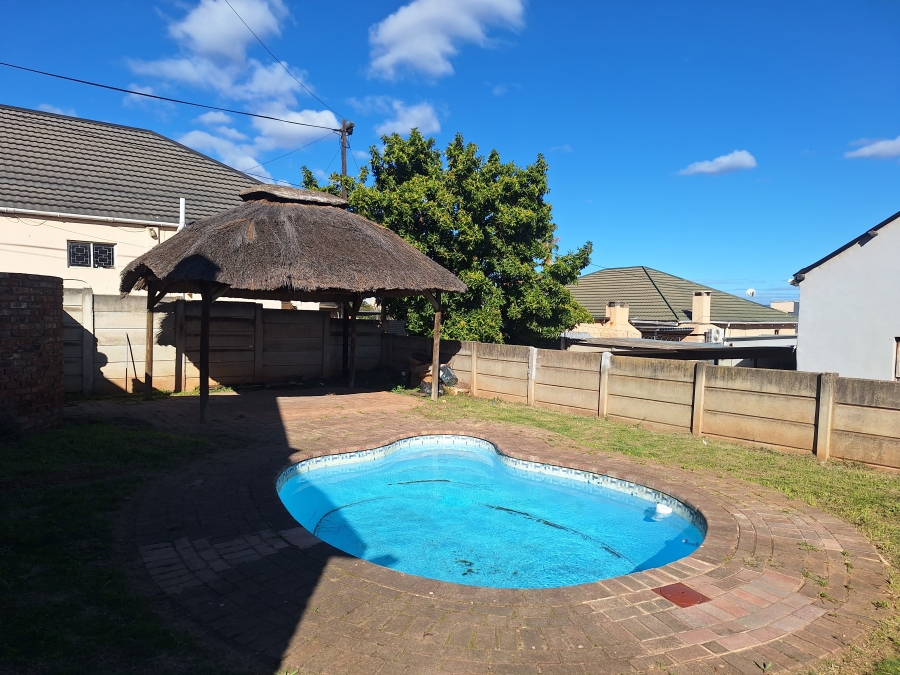 To Let 2 Bedroom Property for Rent in Cannon Hill Eastern Cape